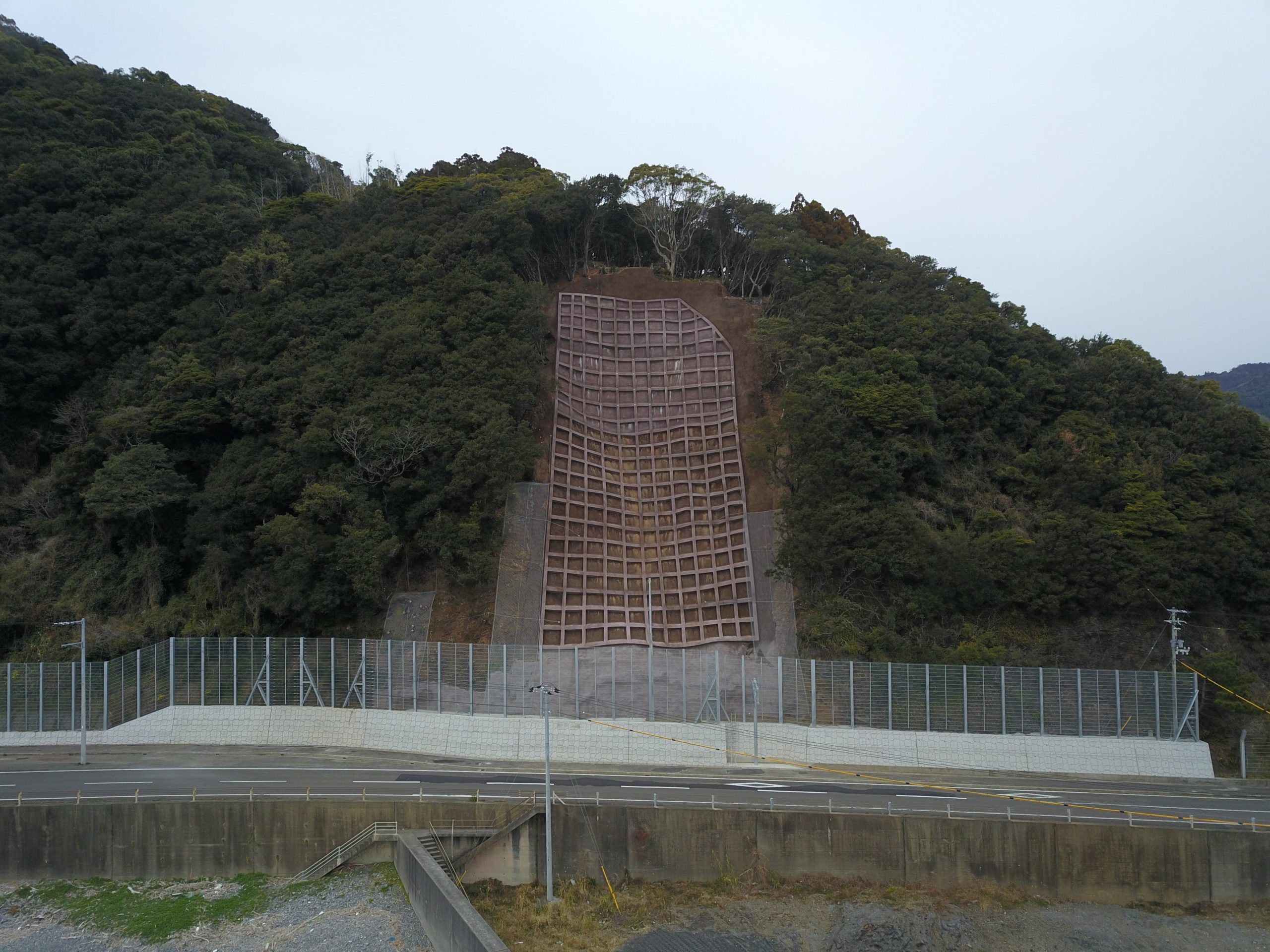新谷建設株式会社